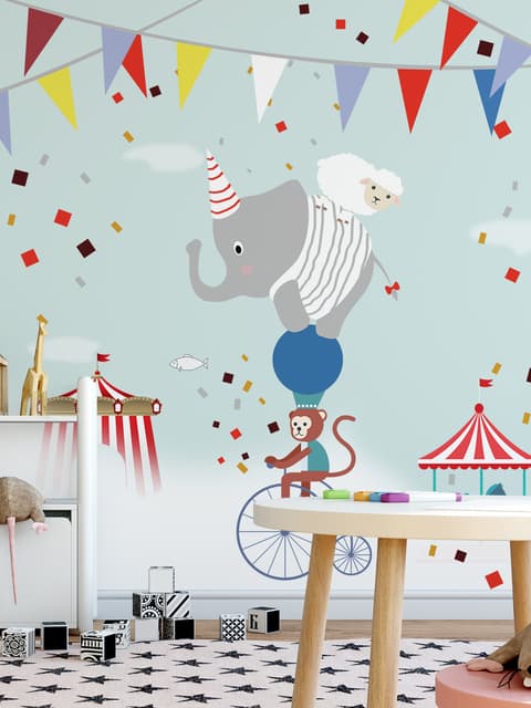 Papier peint panoramique coloré avec des animaux