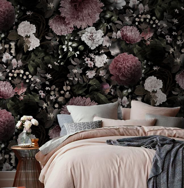 Dunkle Blumen Fototapete mit Rosa Chrysanthemen und Grünen Blättern