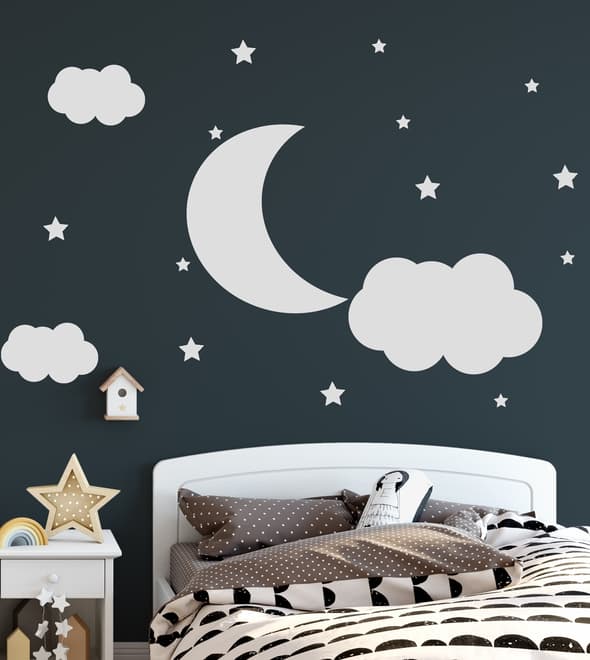 Wandtattoo Weißer Halbmond mit Wolken fürs Kinderzimmer
