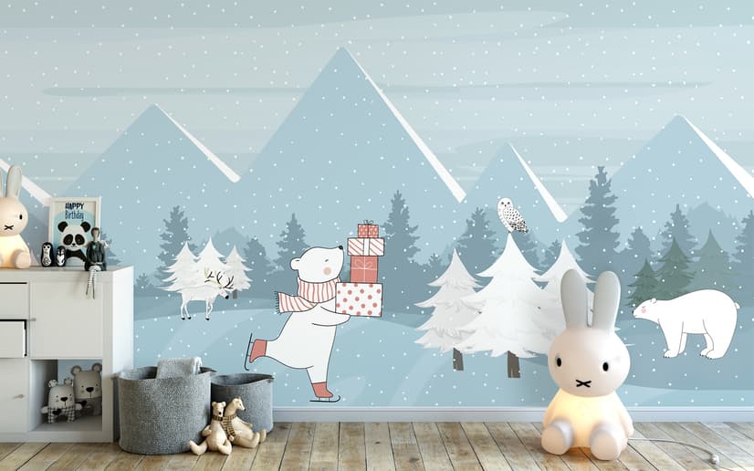 Eislaufender Weißer Bär im verschneiten Winterwald Fototapete