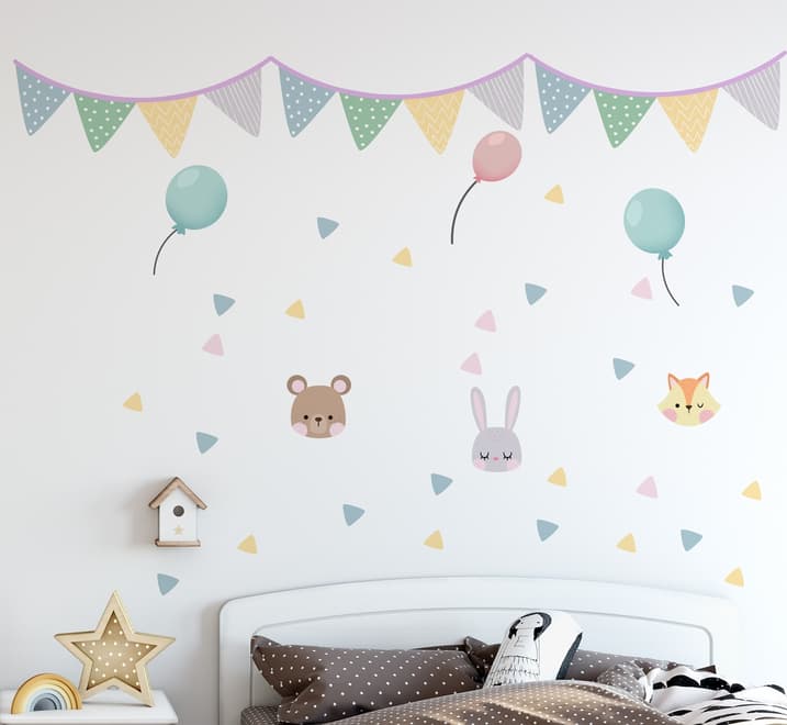 Niedliche Tiere mit bunting und Dreiecksflaggen Wandtattoo für das Kinderzimmer
