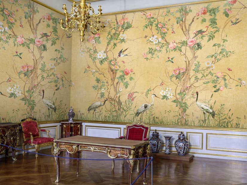 Chinoiserie Peony Tree Wallpaper Mural