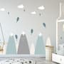 Wandtattoo Weiche Blau Graue Berglandschaft und Kleine Heißluftballons für das Kinderzimmer