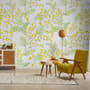 Papier peint panoramique floral aux herbes jaunes