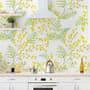 Papier peint panoramique floral aux herbes jaunes
